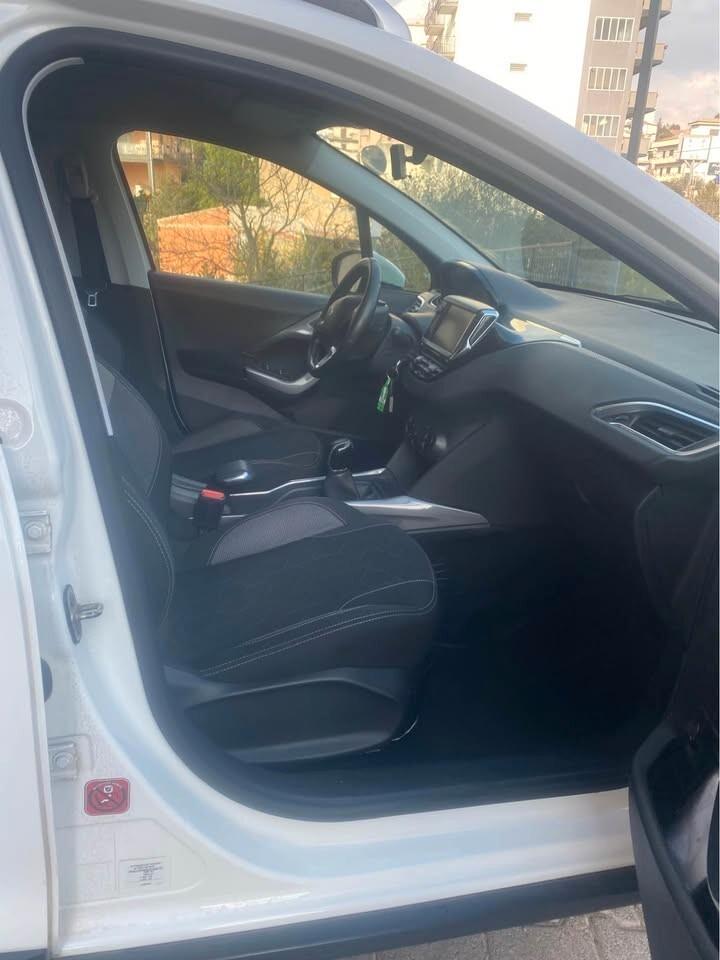 Peugeot 2008 BlueHDi 75 Active