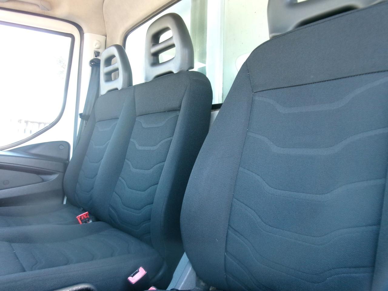 Iveco Daily 35C13 2.3 130CV E5 FRIGO ATP FRCX 01/2027 7 PEDANE MECCANICA PERFETTA