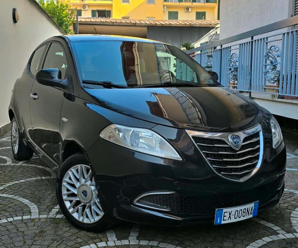 Lancia Ypsilon 1.2 69 CV 5 porte GPL Ecochic Elefantino