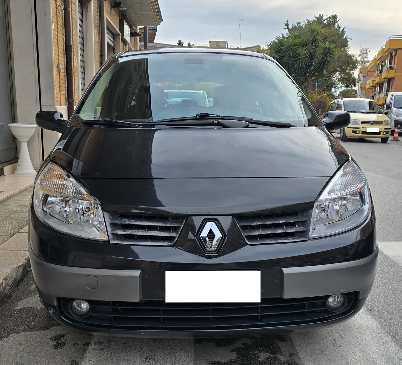 Renault Scenic 1.9 dCi 130 cv