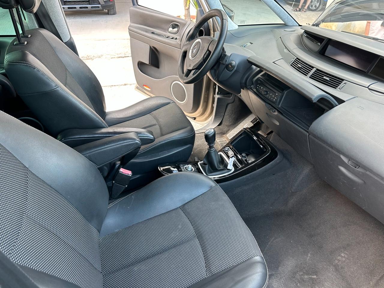 Renault Espace Grand Espace 2.0 dCi 175CV Initiale STUPENDA