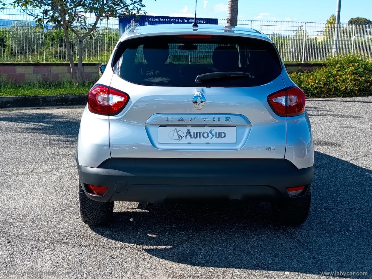 RENAULT Captur 1.5 dCi 8V 90 CV S&S Live NAVI