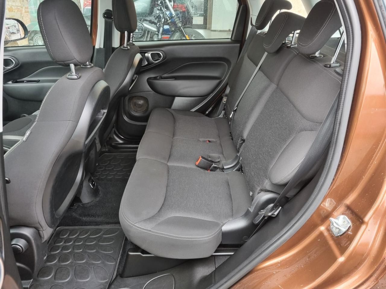 Fiat 500L 1.6 Multijet 120 CV Cross