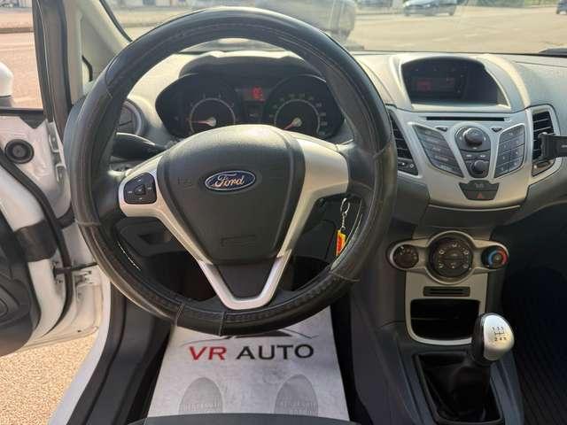 Ford Fiesta NEOPATENTATI 5p 1.2 16v + 82cv