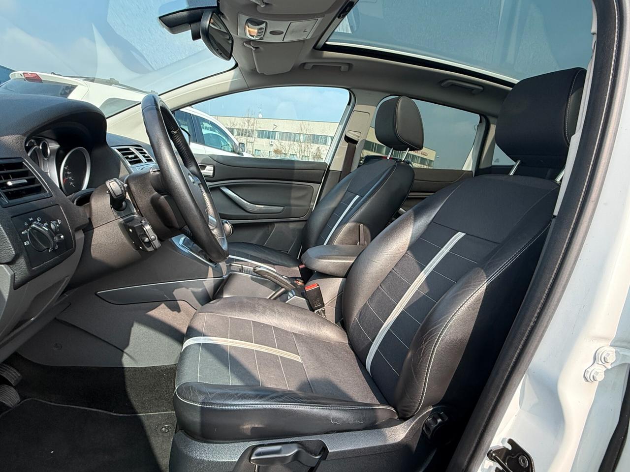 Ford Kuga 2.0 TDCi 136 CV 4WD Titanium DPF