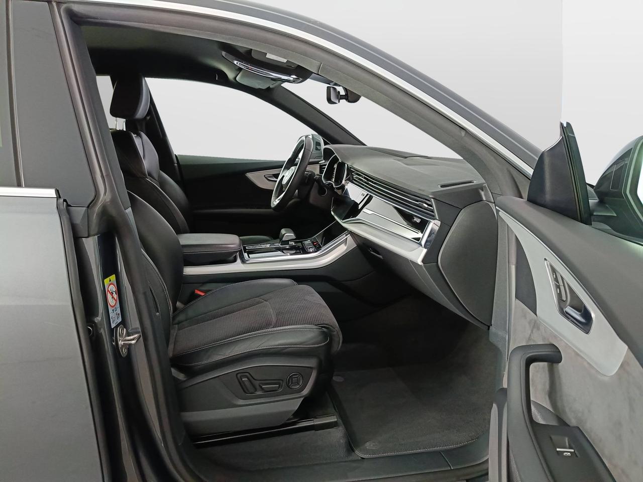 AUDI Q8 I 2018 - Q8 50 3.0 tdi mhev quattro tiptronic