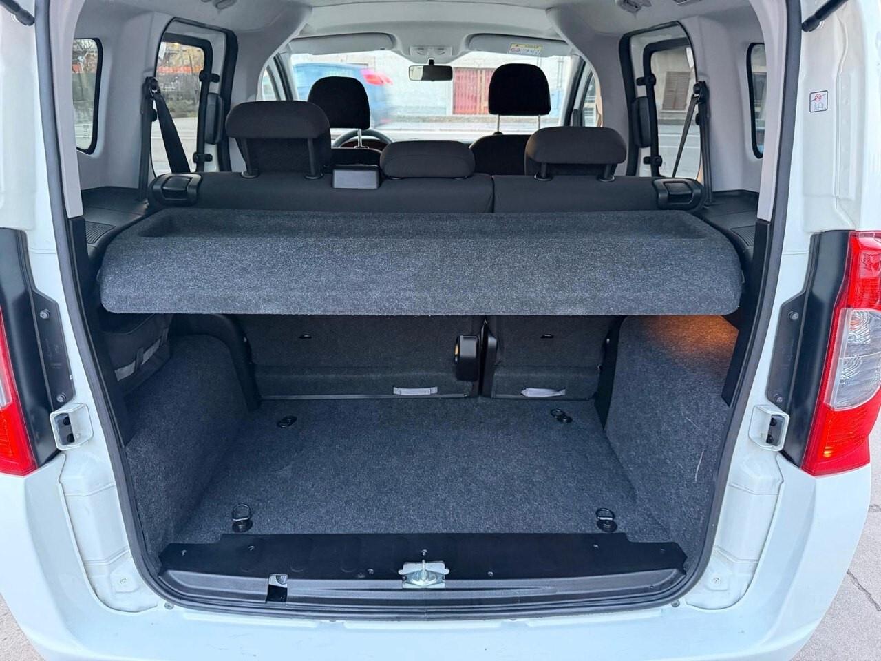 Fiat Qubo 1.4 8V 77 CV Lounge