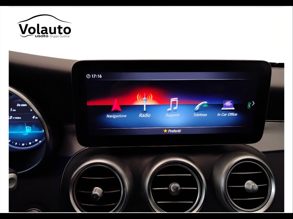 Mercedes-Benz Classe C-C205 2018 Coupe - C Coupe 220 d Premium auto