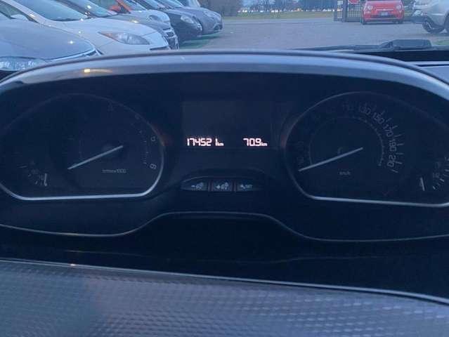 Peugeot 2008 2008 1.6 bluehdi Black Matt 100cv