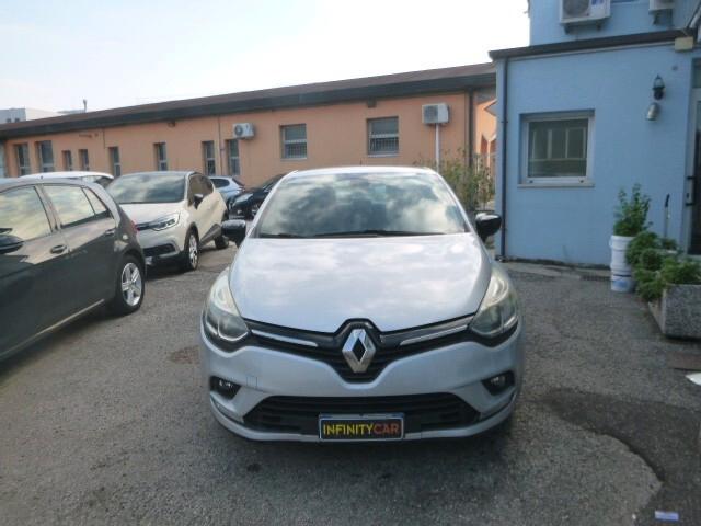 Renault Clio 1.2 75CV 5 porte Life NEOPATENTATI