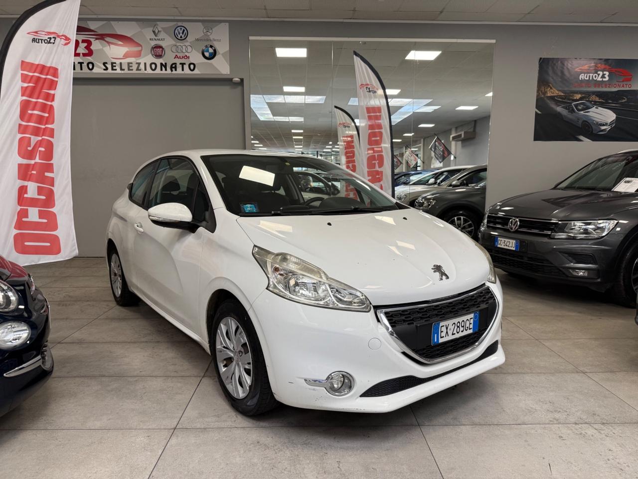 Peugeot 208 PureTech 82 3 porte Active Ok Neopatentati