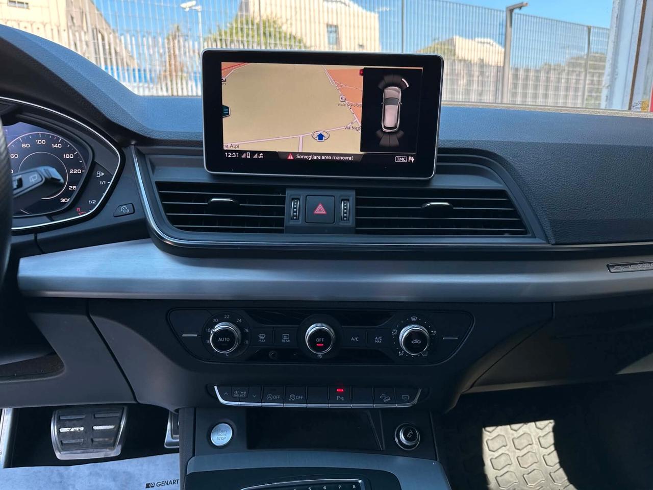 Audi Q5 40 TDI quattro S tronic Business Sport