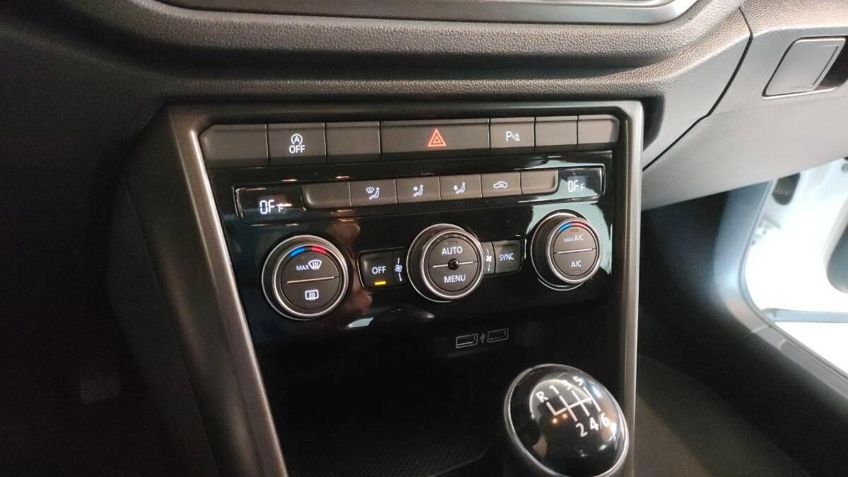 Volkswagen T-Roc 1.6 tdi Business