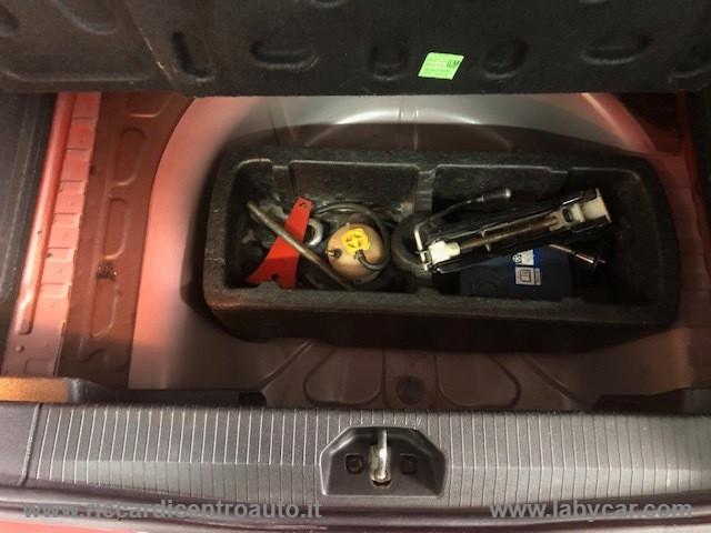 OPEL Corsa 1.2 Coupé