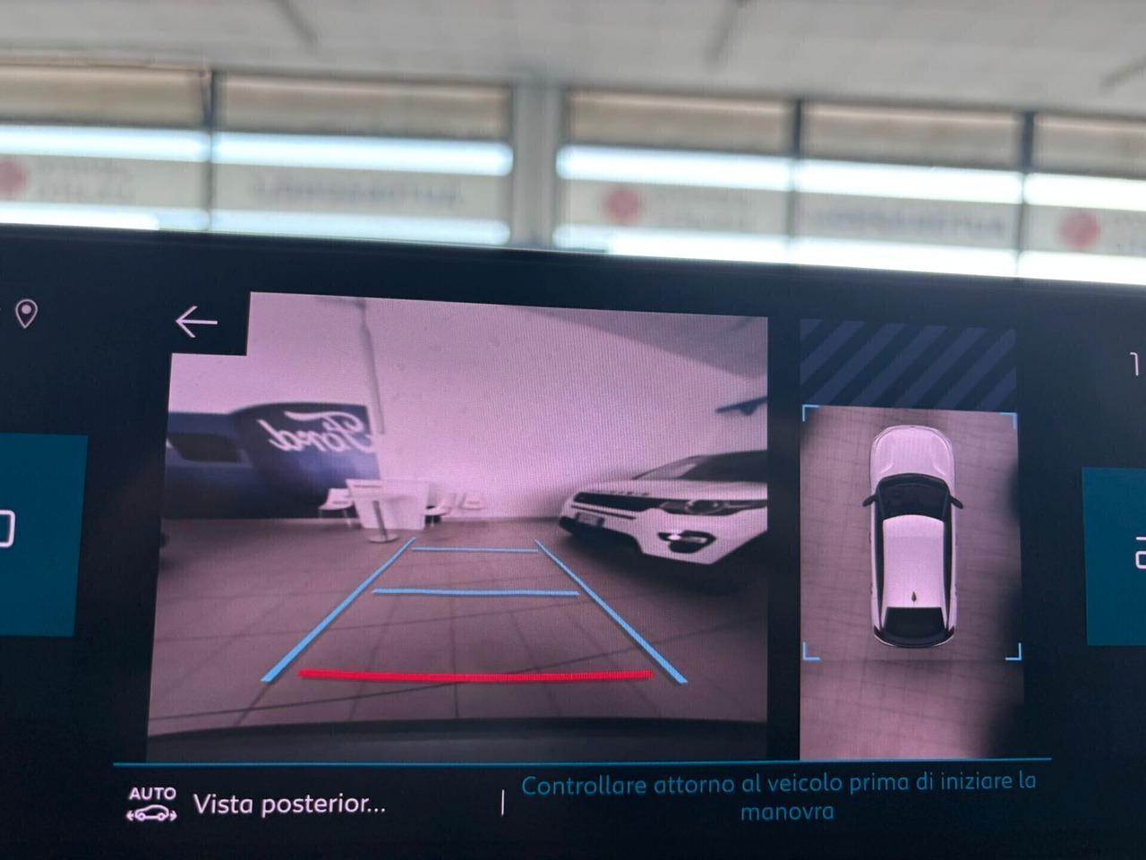 Citroen C4 SHINE PureTech 130 EAT8 SPOTICAR