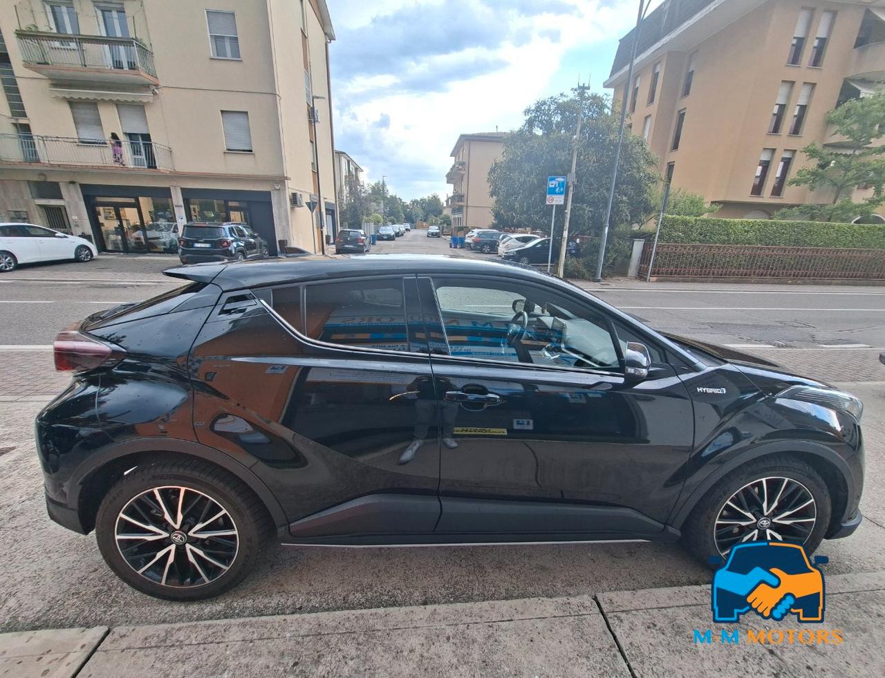 Toyota C-HR 5 Porte C-HR 1.8h Lounge 2wd e-cvt unico proprietario