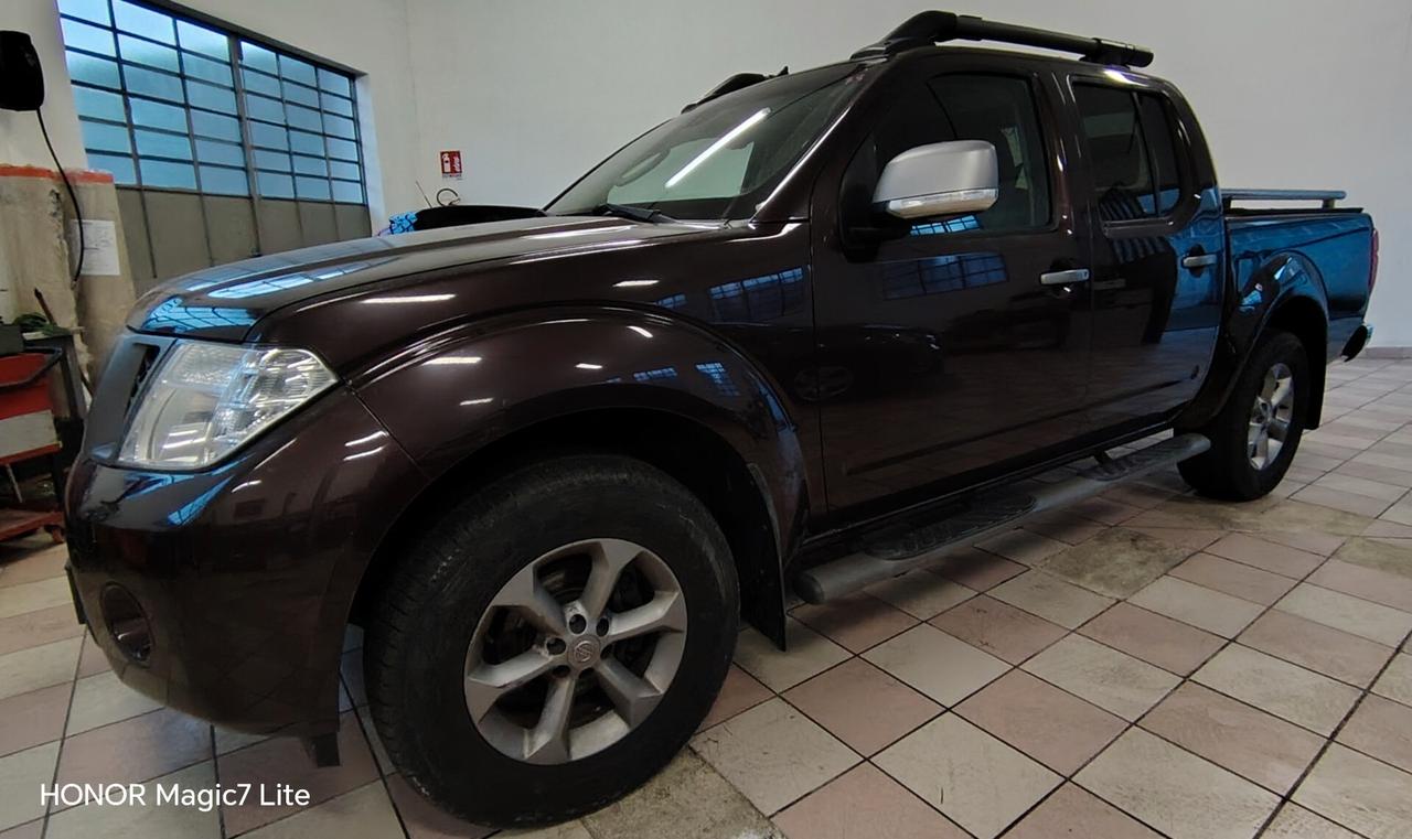 Nissan Navara 2.5 dCi 190CV 4 porte Double Cab LE