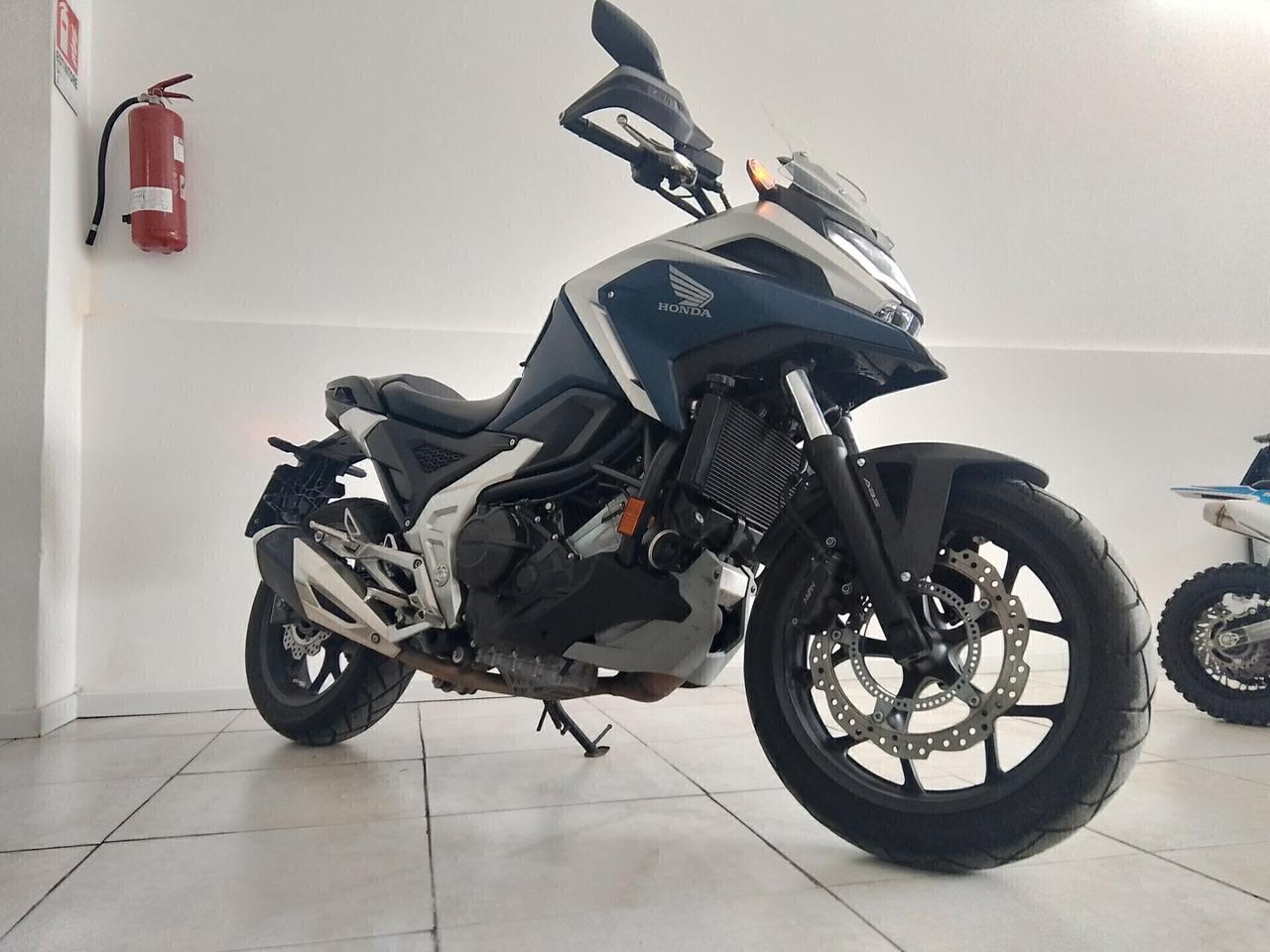 HONDA NC750 X MANUALE