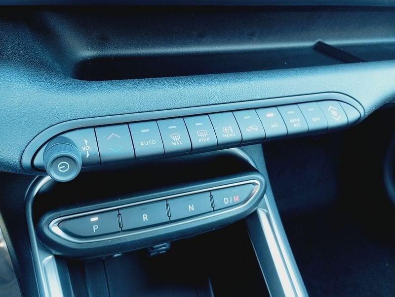 Jeep Avenger e-Hybrid 1.2 MHEV e-Hybrid Turbo Altitude