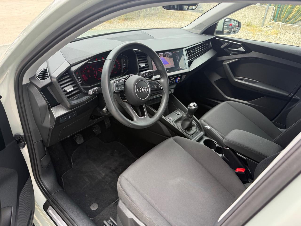 Audi A1 allstreet 30 TFSI Business