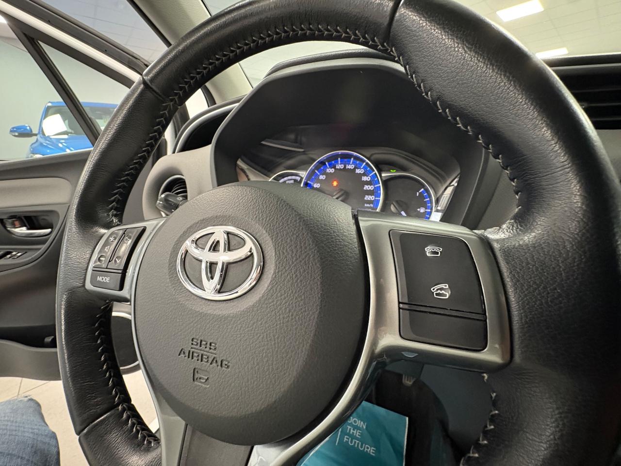 Toyota Yaris Style 1.5 Hybrid 75cv 2017 km 91000