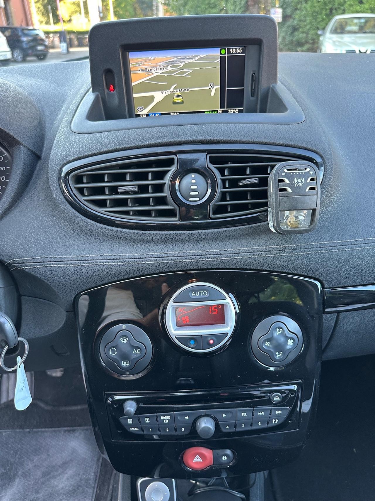 Renault Clio 1.2 16V 5 porte Live X Neopatentati