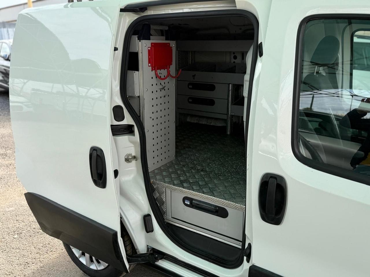 Fiat Fiorino 1.3 MJT 95 CV ADVENTURE