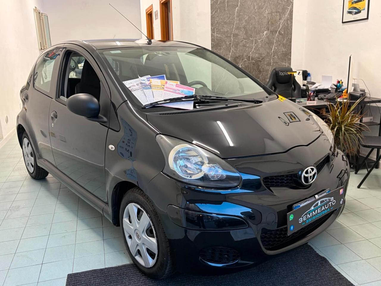 Toyota Aygo 1.0 68Cv 74.000KM 12 MESI DI GARANZIA