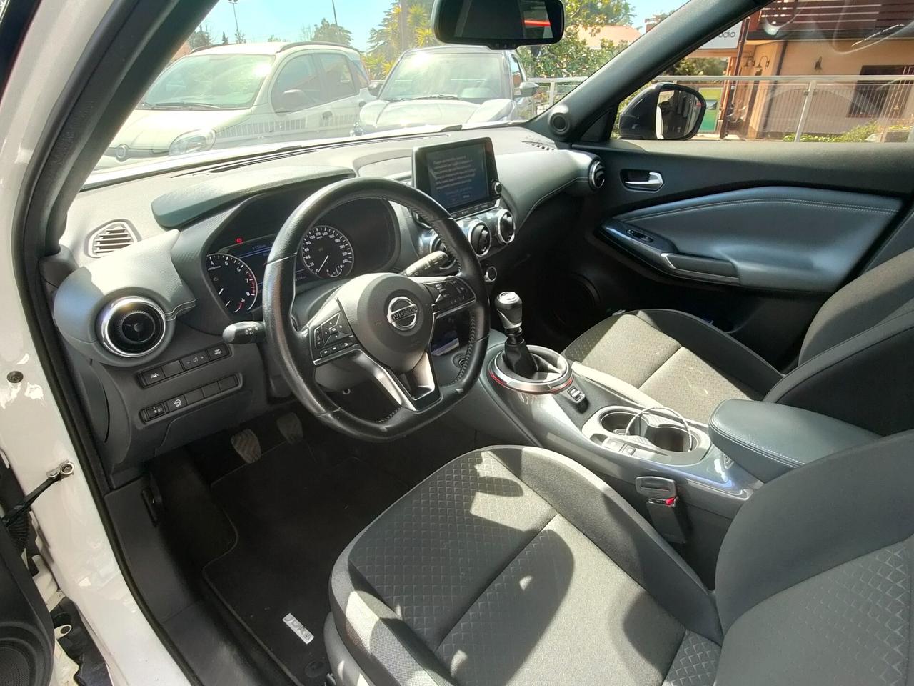 Nissan Juke 1.0 DIG-T 117 CV N-Connecta
