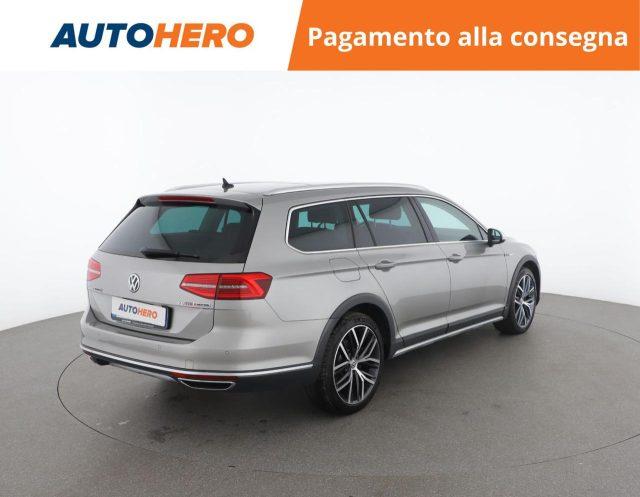 VOLKSWAGEN Passat Business Alltrack 2.0 BiTDI 240 CV 4MOT DSG Exec.