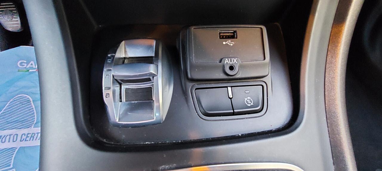 GIULIETTA 1,6 DIESEL 105 CV X NEOPATENTATI TELEFONO LEGA SENSORI FULL IMPECCABILE