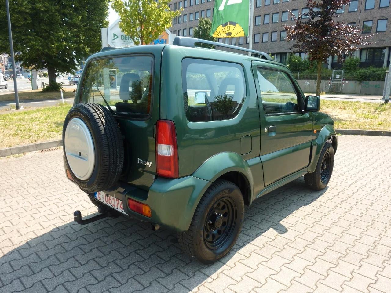 Suzuki Jimny 1.3i 16V cat 4WD JLX