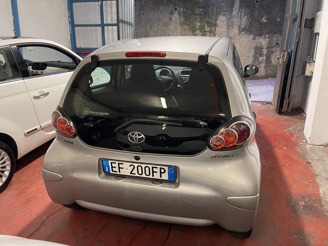 Toyota Aygo 1.0 12V VVT-i 5 porte