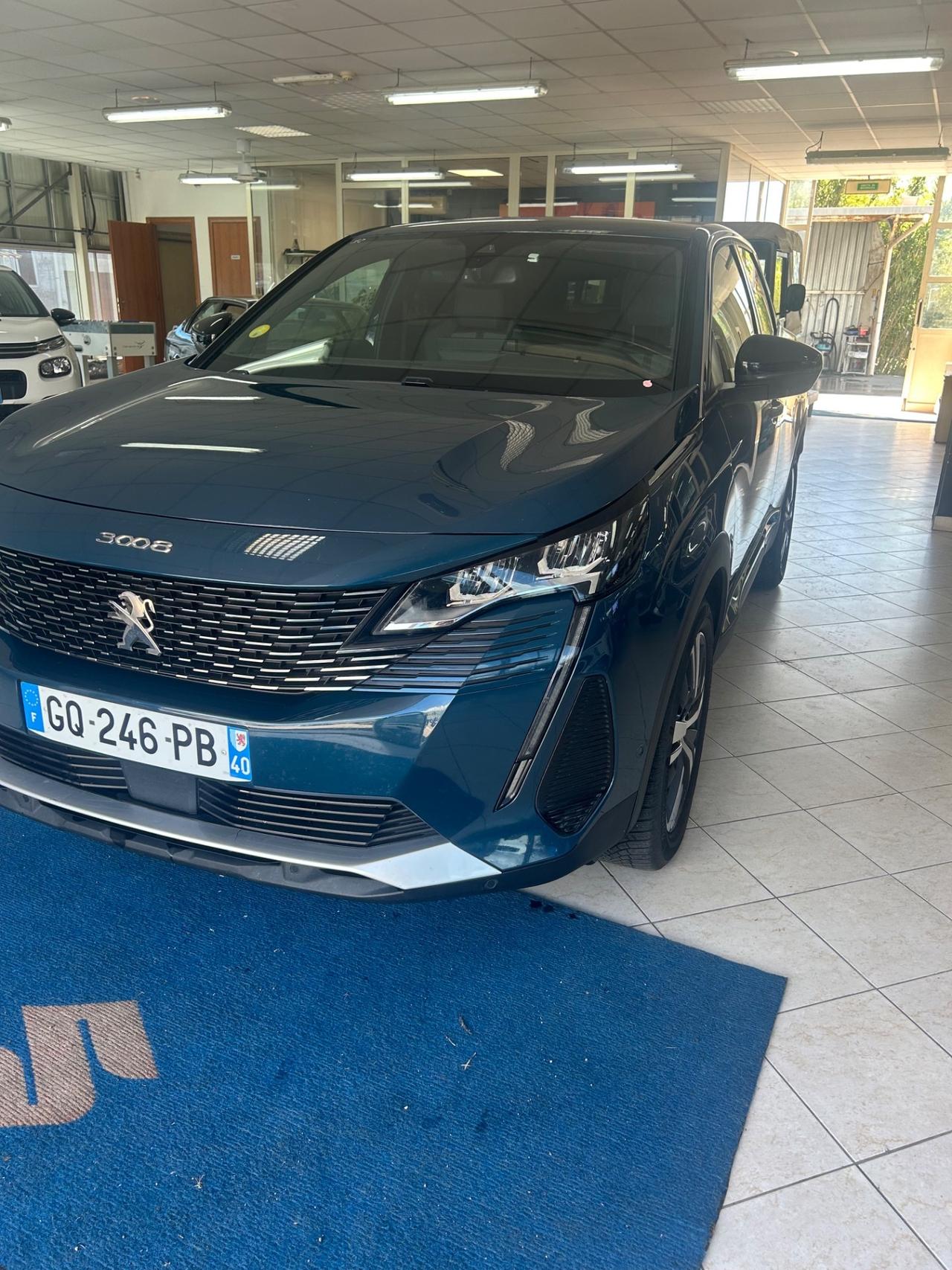 Peugeot 3008 BlueHDi 130 S&S EAT8 Allure
