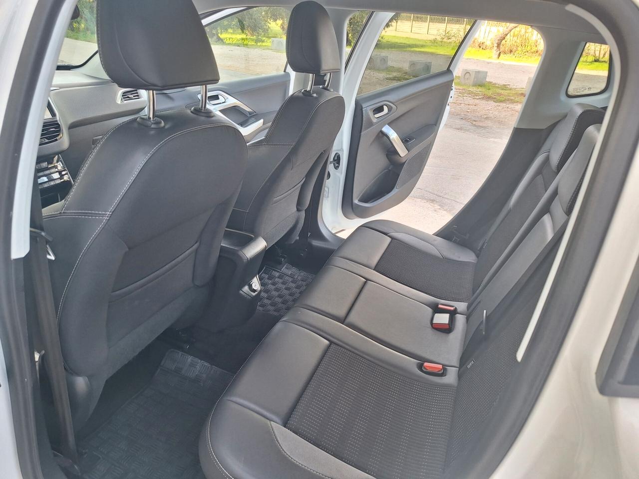 Peugeot 2008 1.6 HDi "ALLURE"NAVI PELLE CAMERA 2016