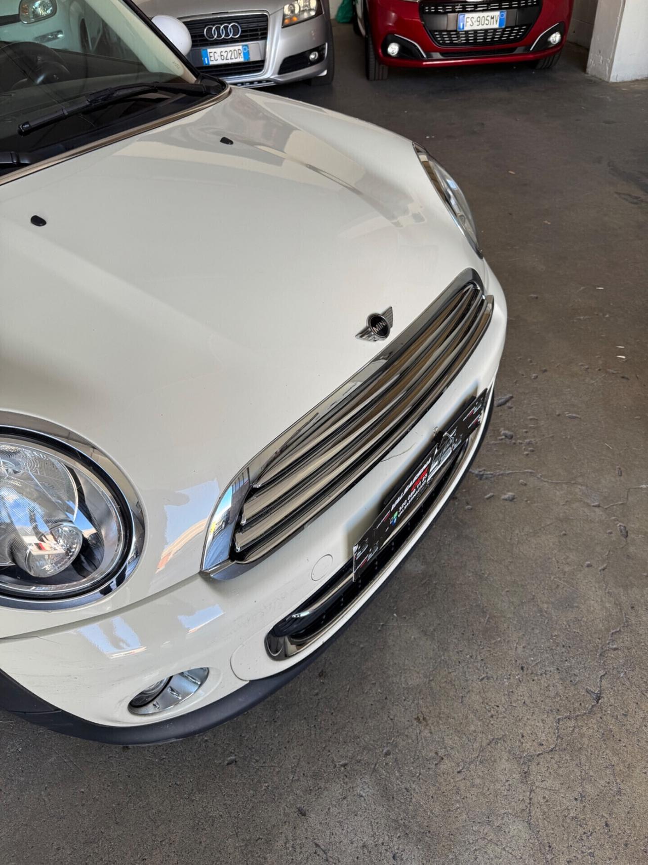 Mini 1.6 16V One (55kW)