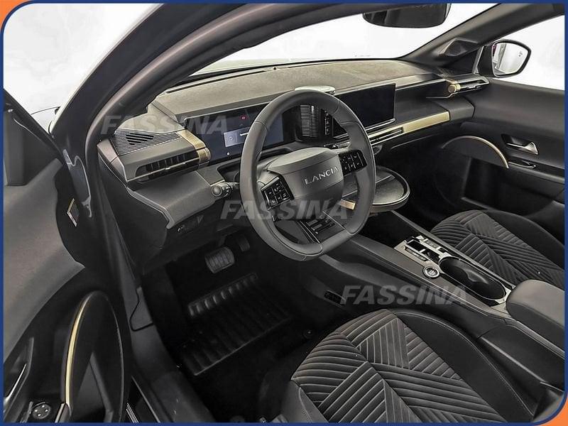 Lancia Ypsilon Ypsilon Hybrid e-DCT LX