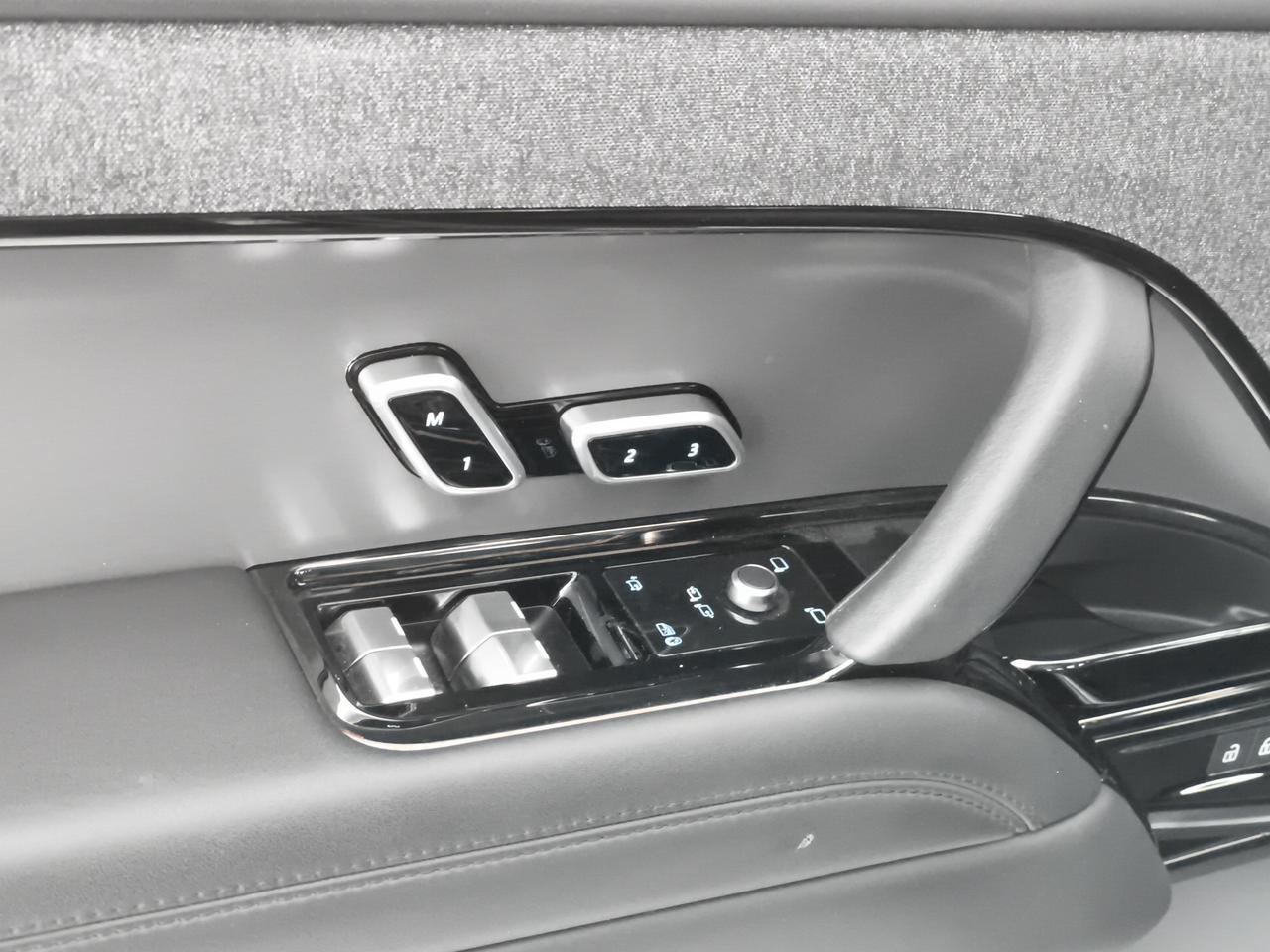 Land Rover Range Rover Sport 3.0d i6 mhev Dynamic HSE awd 250