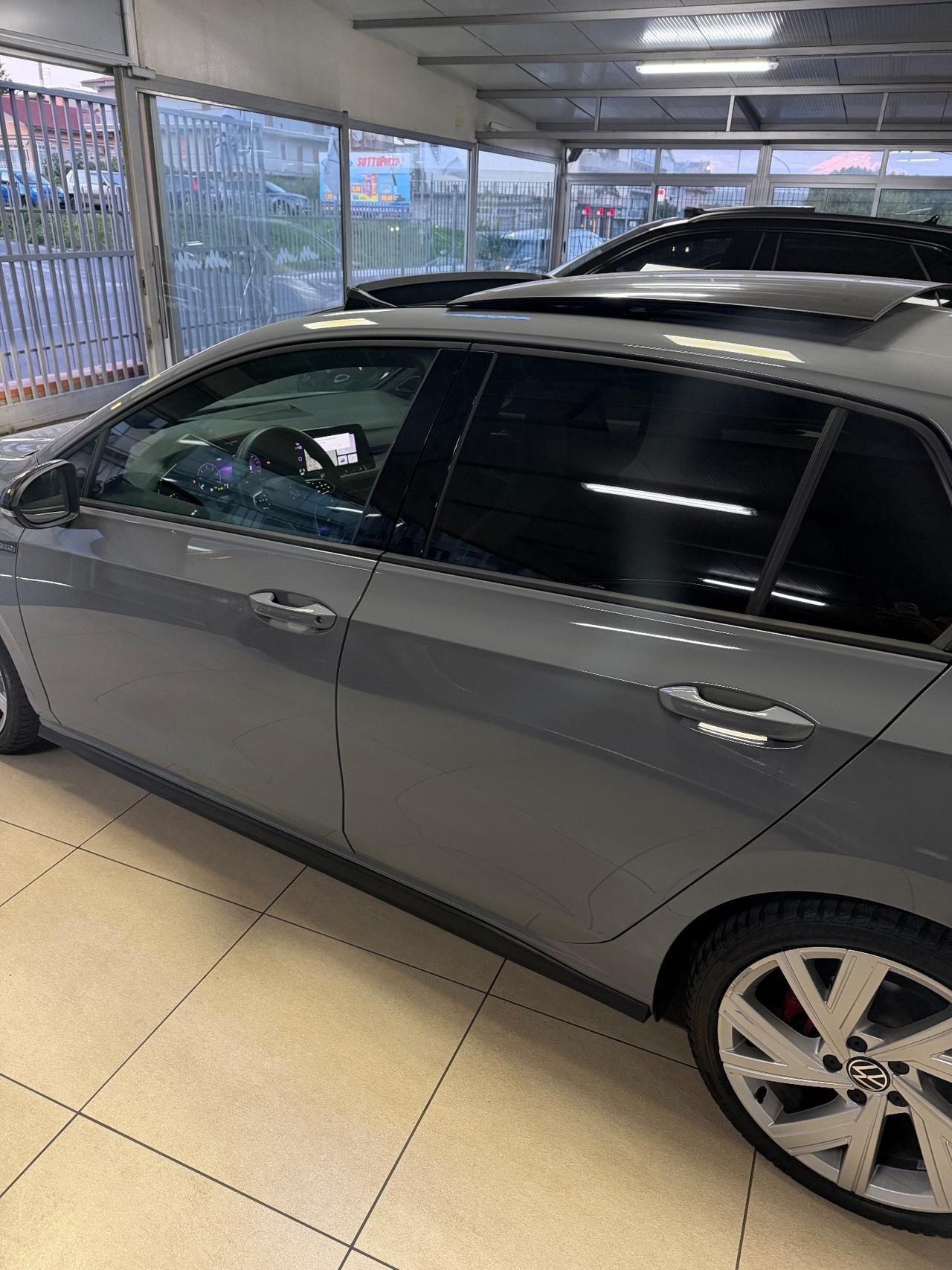 Volkswagen Golf 2.0 TDI DSG GTD 200CV 11/2023 KM 22.000