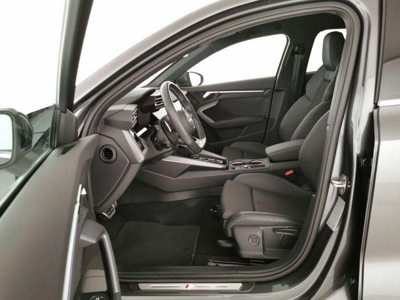 Audi A3 Sportback 2.0 tdi S line edition 150cv s-tronic