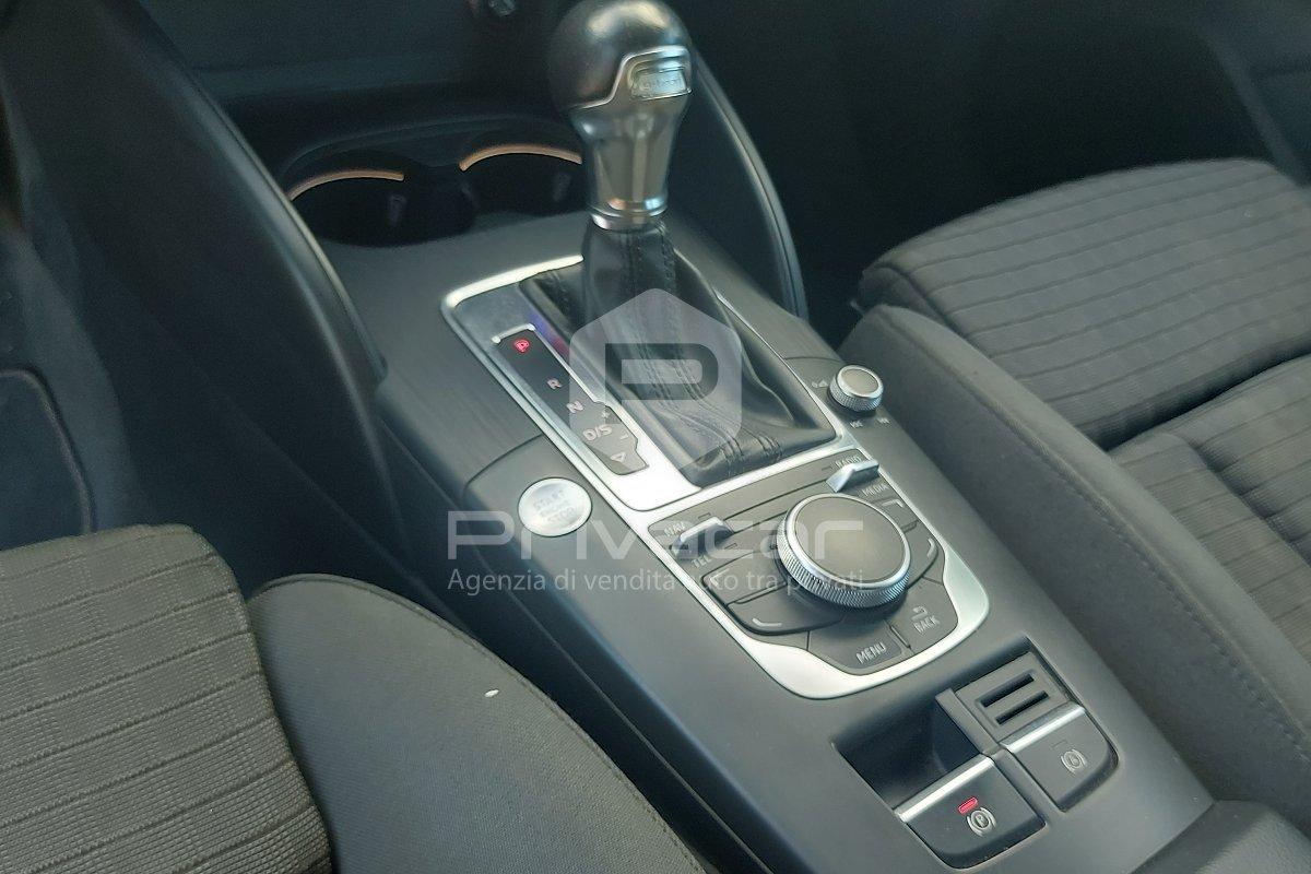 AUDI A3 SPB 1.4 TFSI S tronic g-tron Ambition