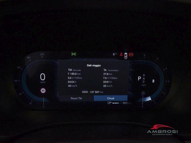 VOLVO XC60 2.0 b4 Essential awd auto