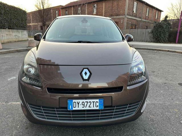 RENAULT Scenic 1.6 16V 7 POSTI Dynamique