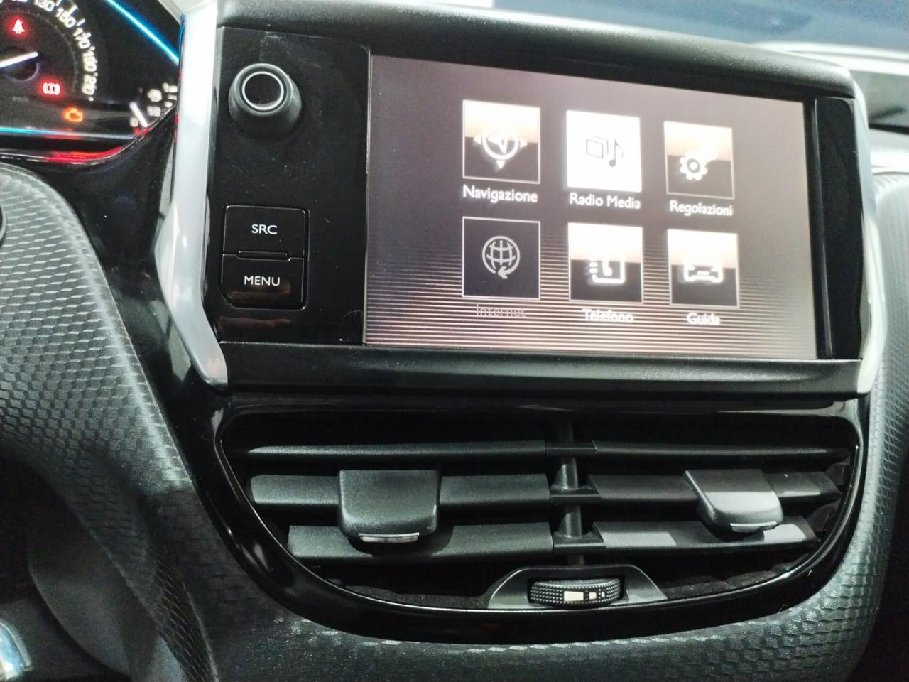 Peugeot 2008 BlueHDi 100 Allure
