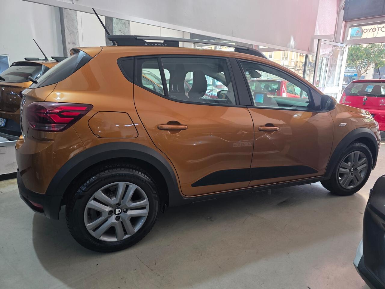 DACIA SANDERO STEPWAY 1.0 GPL 100CV 1 PROPRIETARIO