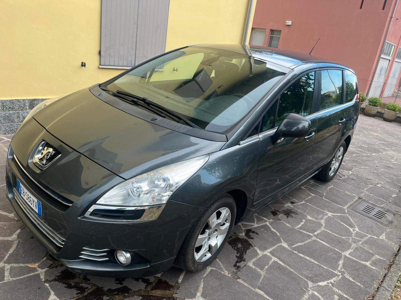 Peugeot 5008 1.6 VTI 120CV, 7 Posti