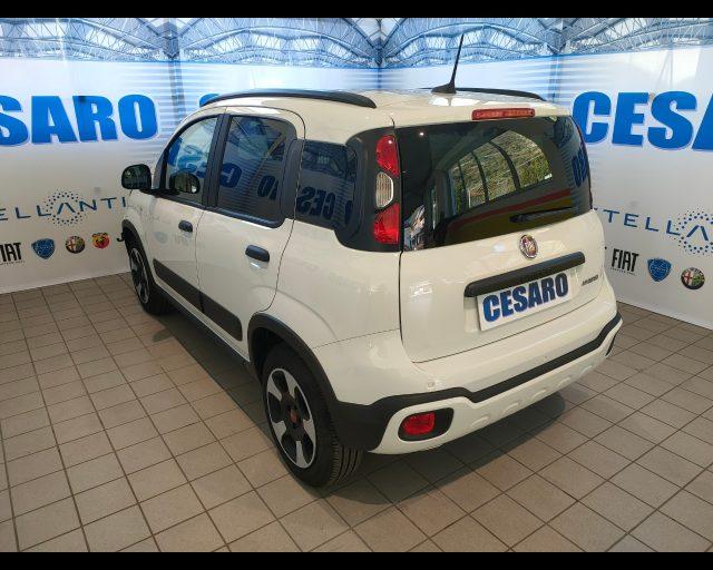 FIAT New Panda 1.0 firefly hybrid Cross s&s 70cv 5p.ti