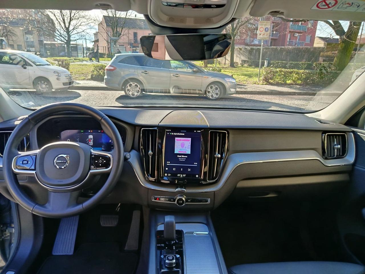 Volvo XC 60 Plus Dark 2.0 B4 MHEV #9159