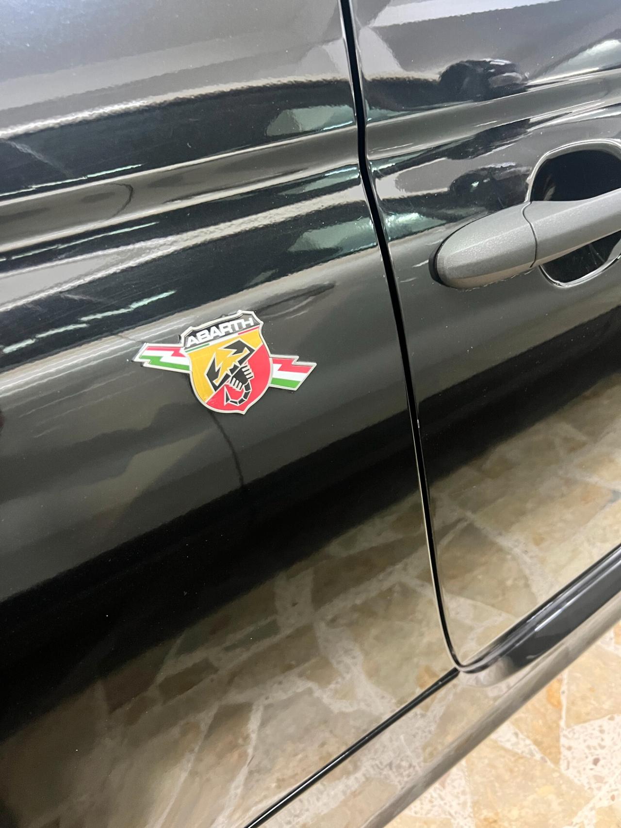 Abarth 595 1.4 Turbo T-Jet 165 CV