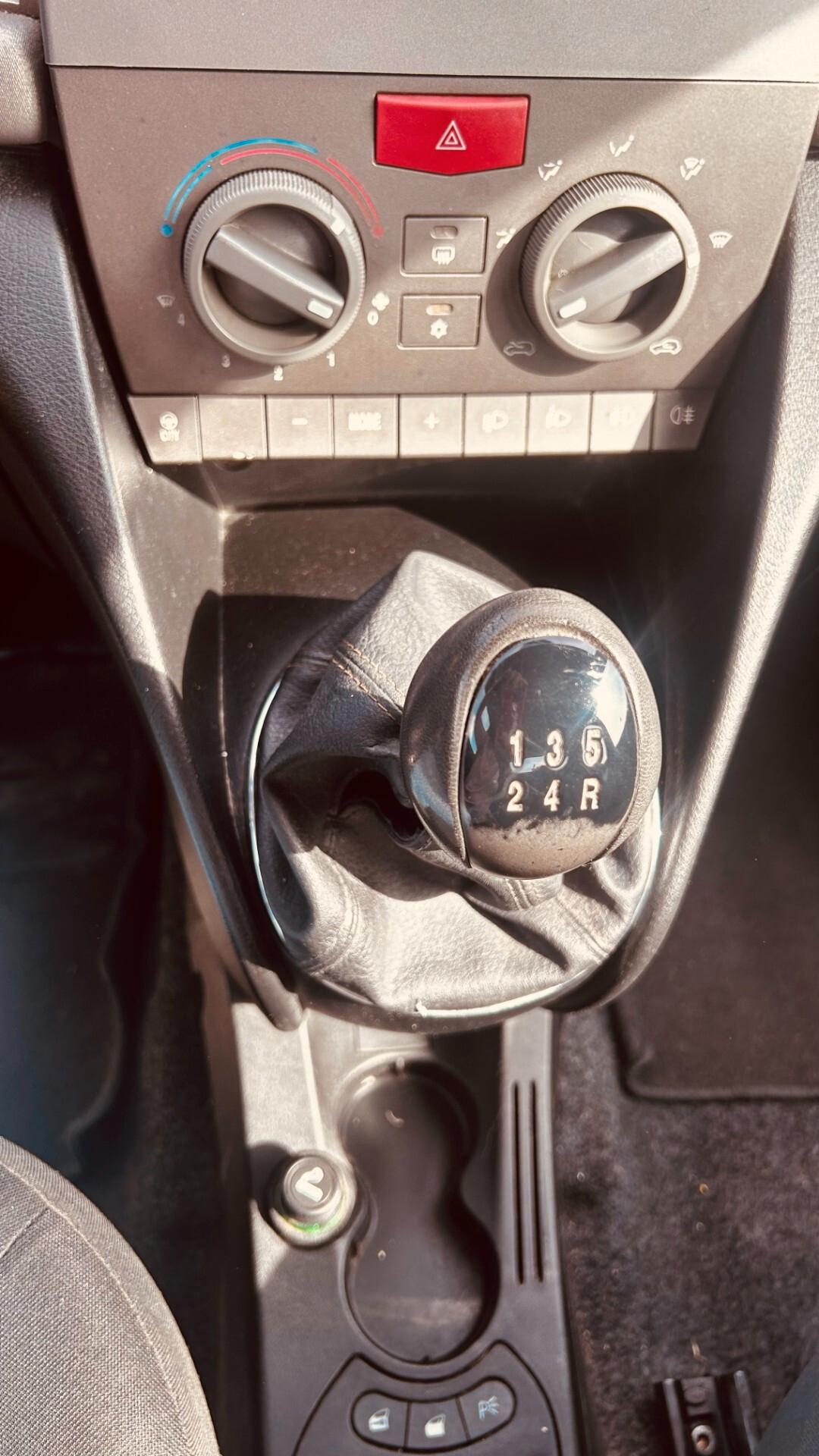 Lancia Ypsilon 1.3 Multijet 16V Platino